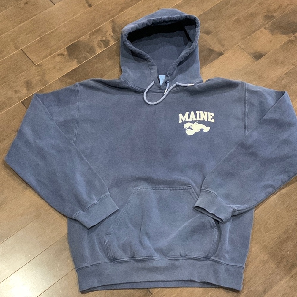 Maine Lobster Blue Hoodie small new without tags